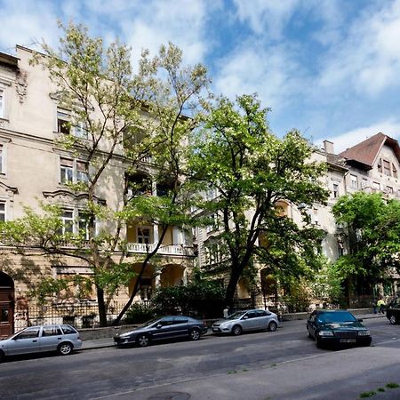 Heroes Square & City Park Thermals Apartment Будапеща Екстериор снимка