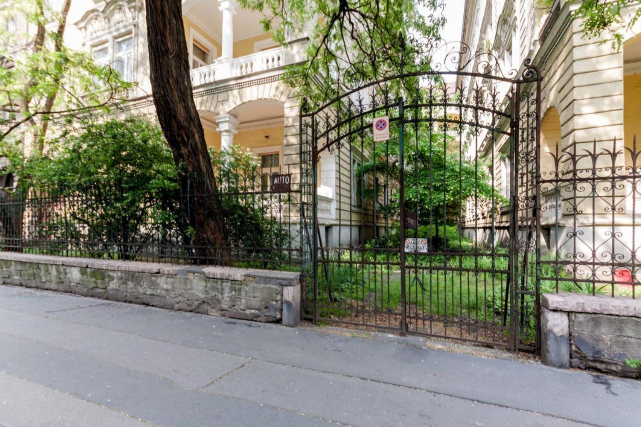 Heroes Square & City Park Thermals Apartment Будапеща Екстериор снимка